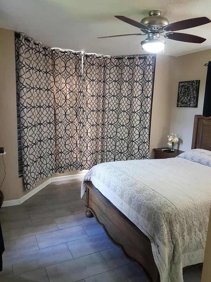 Ferienwohnung Skycastle Oasis Ocho Rios Exterior foto