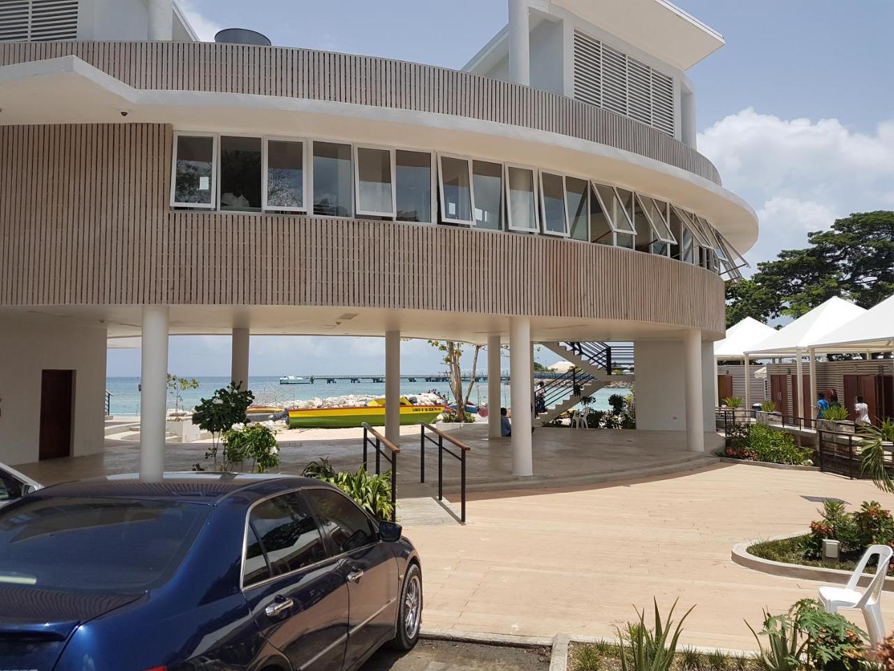 Ferienwohnung Skycastle Oasis Ocho Rios Exterior foto
